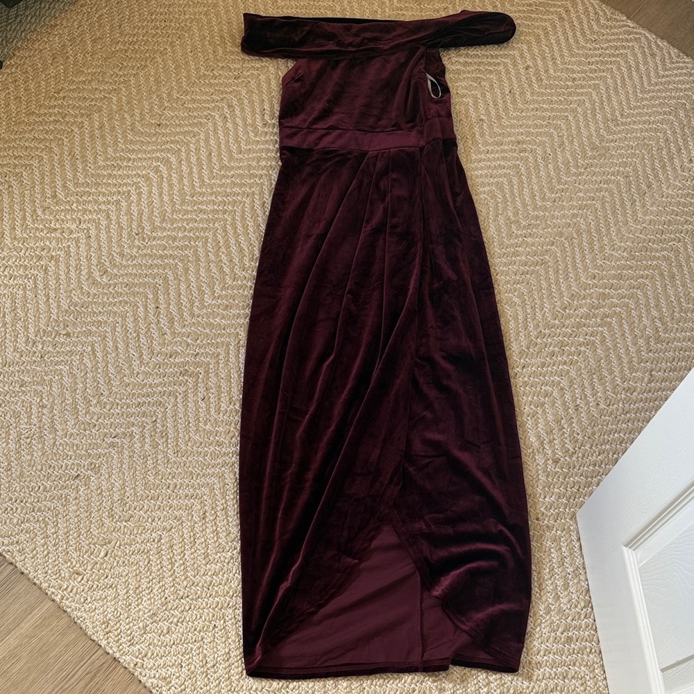 Lulu's off the shoulder Burgundy Dress